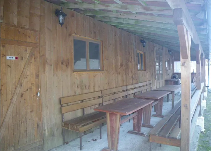 Campsite Wagons Dortoir