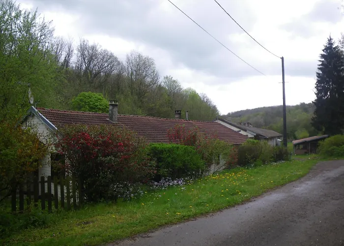 Wagons Dortoir Campsite *