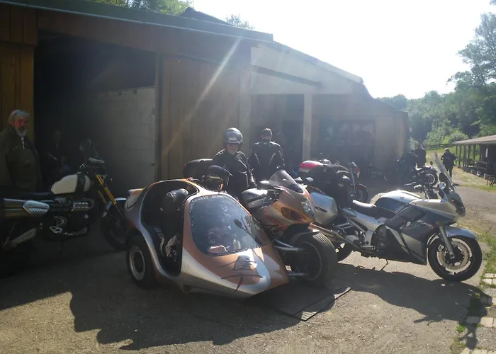 Wagons Dortoir Chaudenay (Haute-Marne)